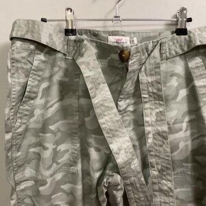 Vinyard Vines Cameo Pants size 12